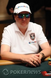 Scott Neuman - 2009 World Series of Poker Main Event Day 3.